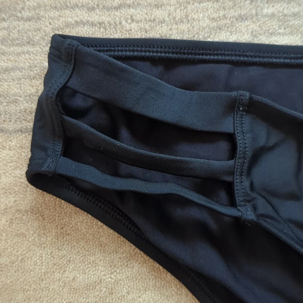 Aerie S Black Strappy Bikini
